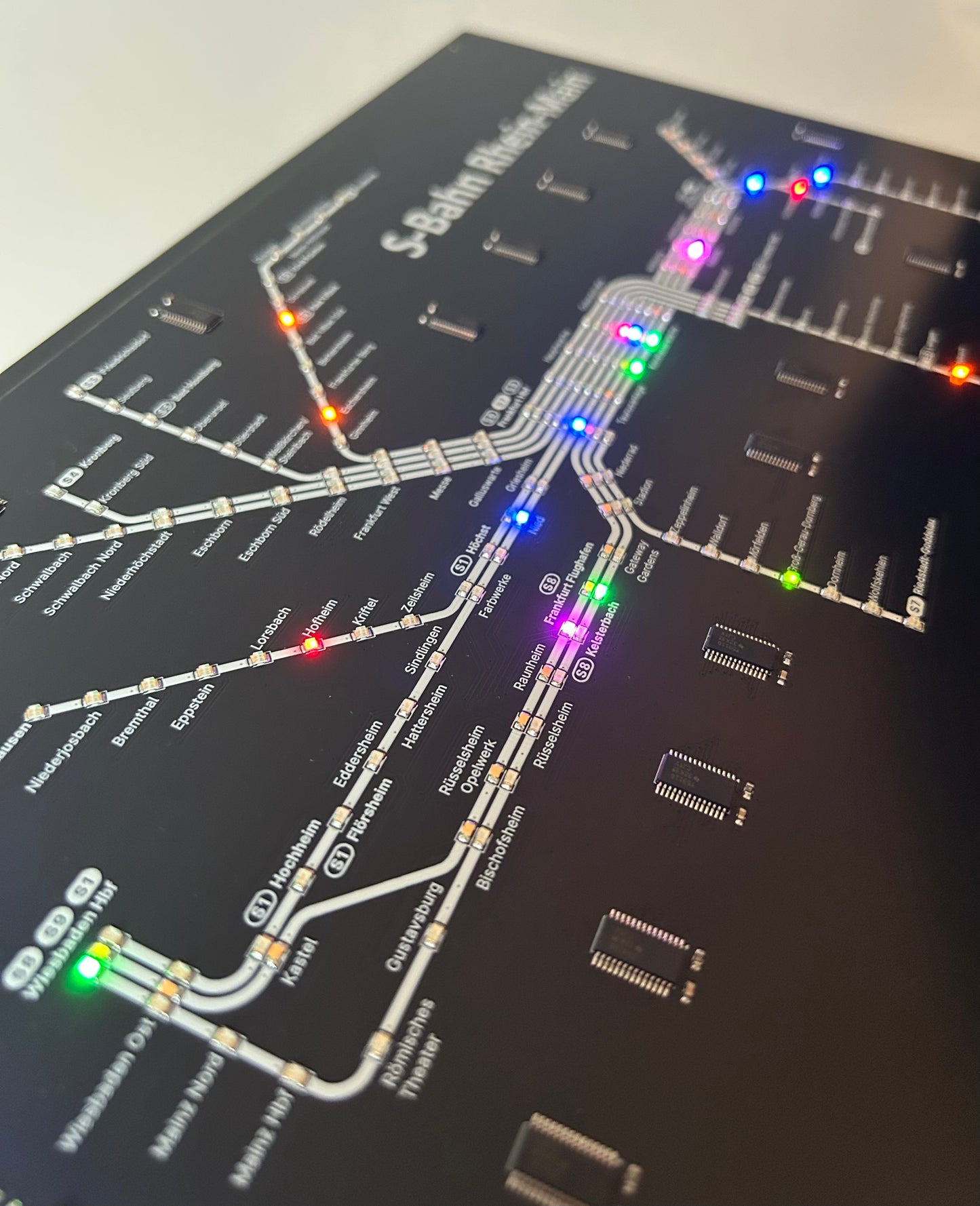 Frankfurter S-Bahn PCB mit 208 LEDs