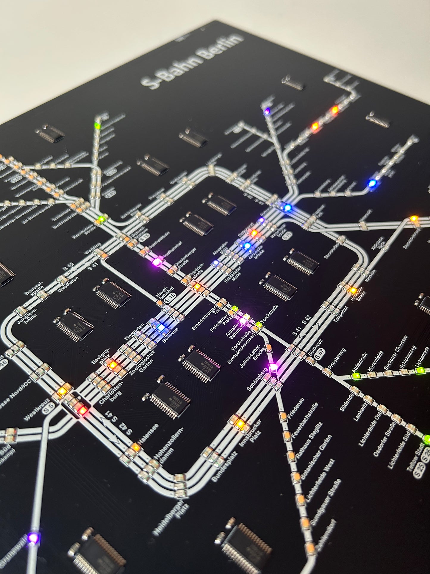 Berliner S-Bahn PCB mit 363 LEDs