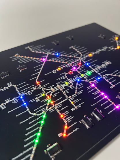Berliner U-Bahn PCB mit 214 LEDs